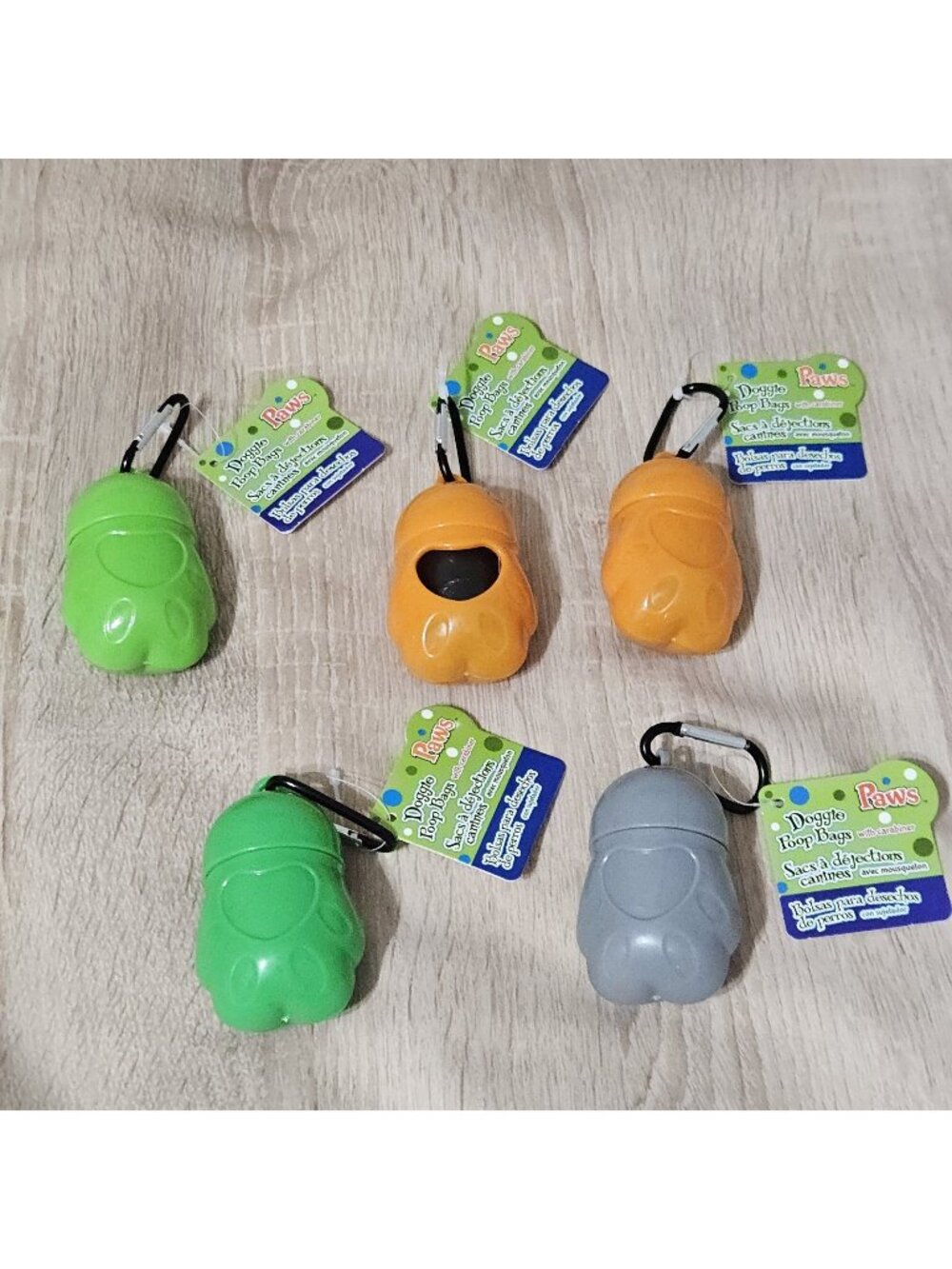 5 Pcs Paw Shaped Poop Bag Dispenser Pet Waste Disposal Bag Holder w/ Waste Bags